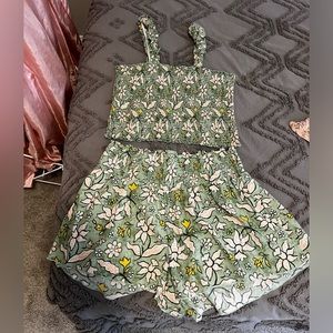 Floral set. perfect for a beach vacation!